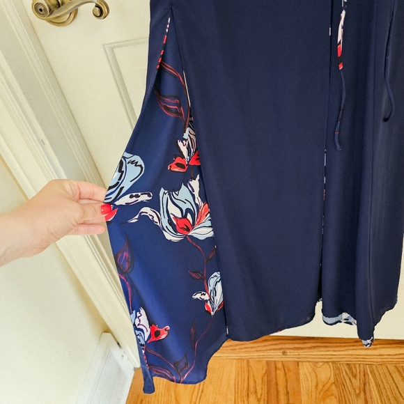 Fame and Partners Size 2 Blue The Anemone Floral Wrap Maxi Dress Reversible - Picture 6 of 6